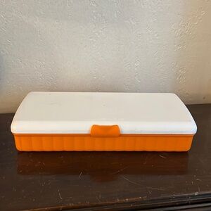 Tupperware Lunch n Things Container Orange